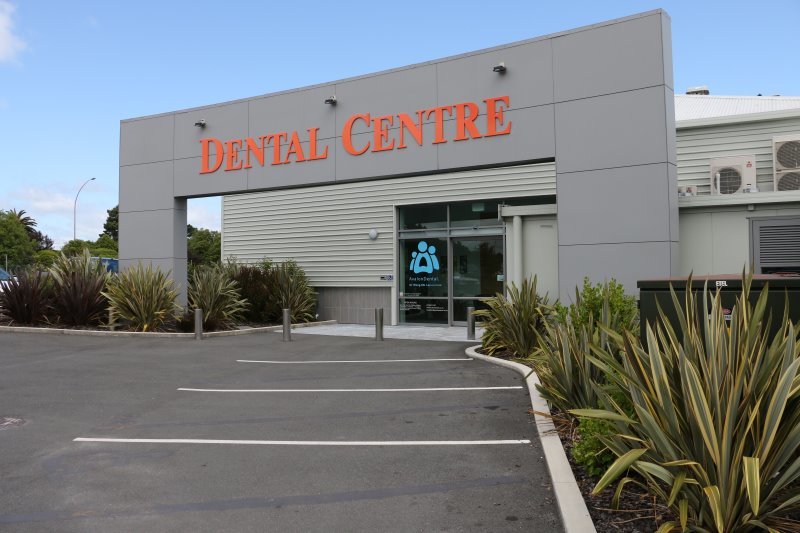 Dentists in Waikato, tooth implants Hamilton, Avalon